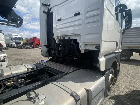 Седельный тягач MAN TGX 2022 года б/у фото 8