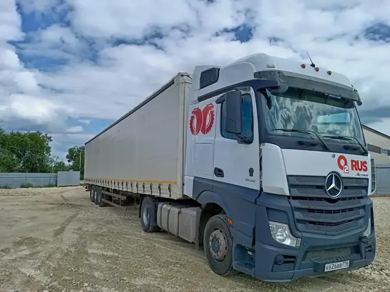 Седельный тягач Mercedes-Benz Actros 2020 года б/у фото 2