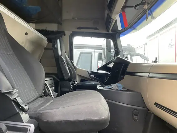 Седельный тягач Mercedes-Benz Actros 2020 года б/у фото 5