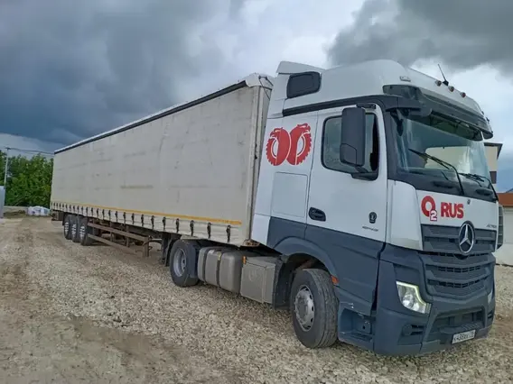 Седельный тягач Mercedes-Benz Actros 2020 года б/у