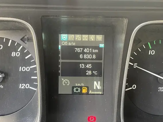 Седельный тягач Mercedes-Benz Actros 2020 года б/у фото 9