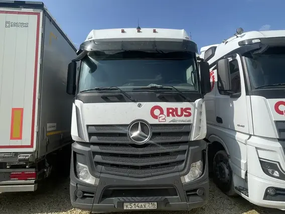 Седельный тягач Mercedes-Benz Actros 2020 года б/у фото 2