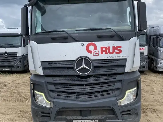 Седельный тягач Mercedes-Benz Actros 2020 года б/у