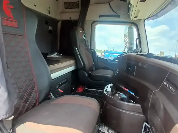 Седельный тягач Камаз 54901 2021 года б/у фото 12