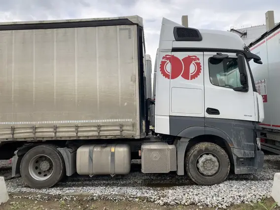 Седельный тягач Mercedes-Benz Actros 2021 года б/у фото 4