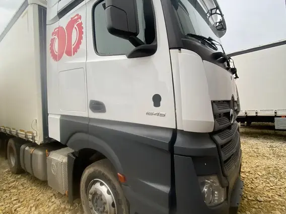 Седельный тягач Mercedes-Benz Actros 2020 года б/у фото 2