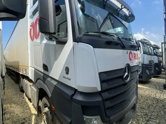 Седельный тягач Mercedes-Benz Actros 2020 года б/у