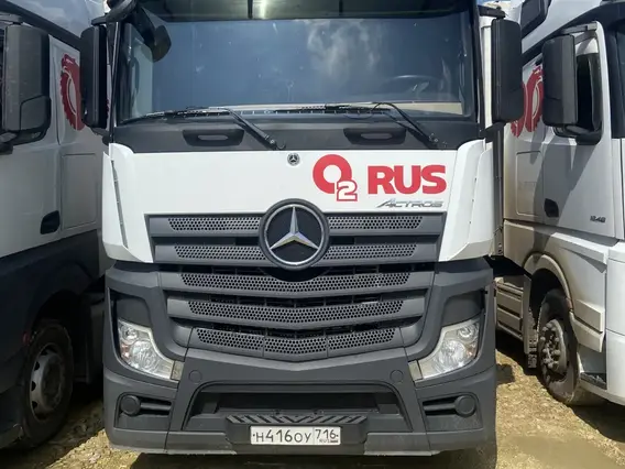 Седельный тягач Mercedes-Benz Actros 2021 года б/у фото 2