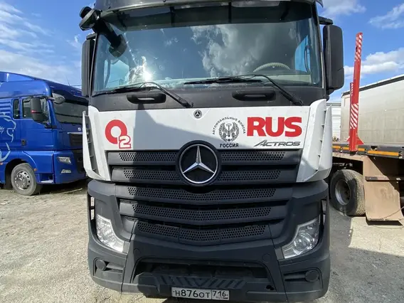Седельный тягач Mercedes-Benz Actros 2021 года б/у фото 2