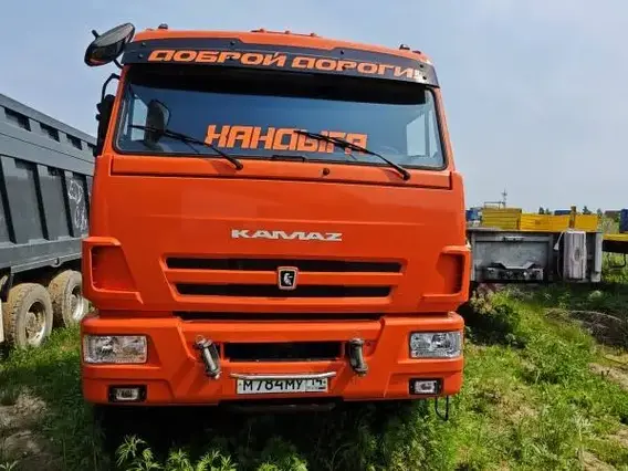 Седельный тягач Камаз 53504 2022 года б/у фото 2