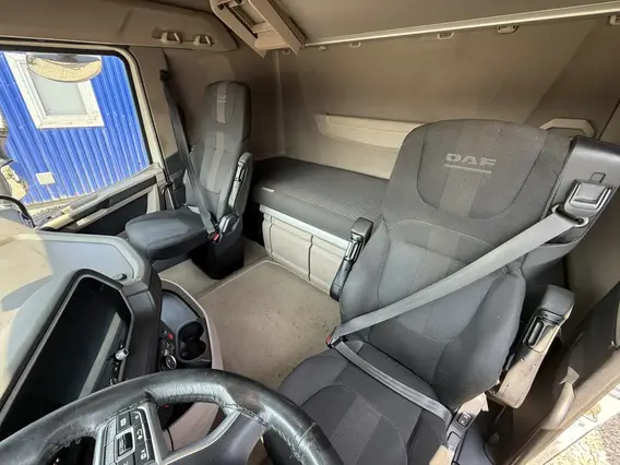 Седельный тягач DAF XG 2023 года б/у фото 8