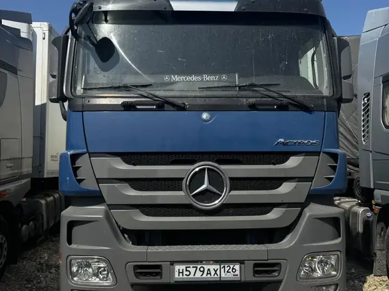 Седельный тягач Mercedes-Benz Actros 2015 года б/у фото 2