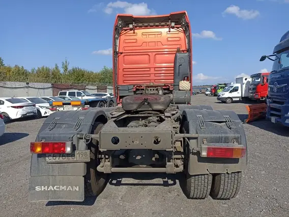 Седельный тягач Shacman SX42584V324 2022 года б/у фото 5