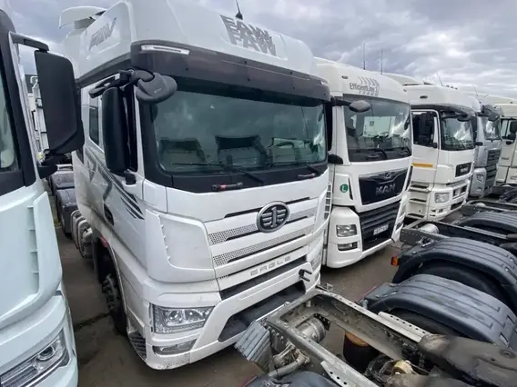 Седельный тягач FAW J7 ADR 2023 года б/у