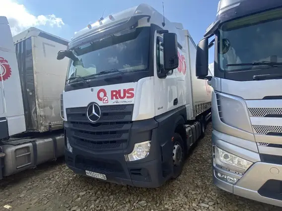 Седельный тягач Mercedes-Benz Actros 2021 года б/у фото 3