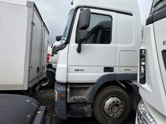 Седельный тягач Mercedes-Benz Actros 2017 года б/у фото 3
