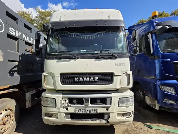 Седельный тягач Камаз 5490 2020 года б/у фото 2