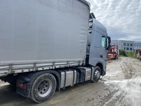 Седельный тягач Shacman SX4188YY381 2023 года б/у фото 4