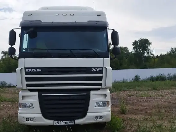Седельный тягач DAF XF 2017 года б/у фото 2