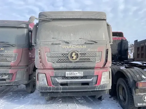 Седельный тягач Shacman SX42586V385 2022 года б/у