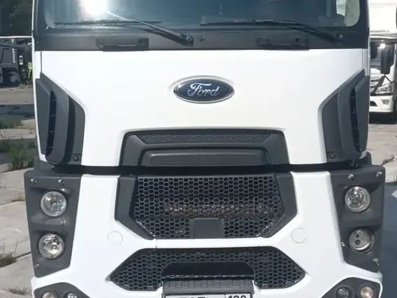 Седельный тягач Ford Cargo 2021 года б/у фото 2