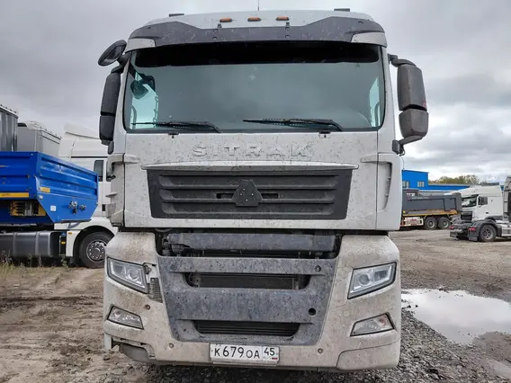 Седельный тягач SITRAK c7h 2023 года б/у фото 2