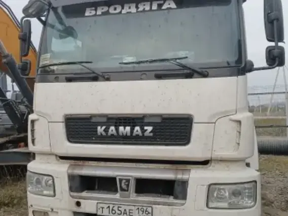 Седельный тягач Камаз 5490 2020 года б/у фото 2