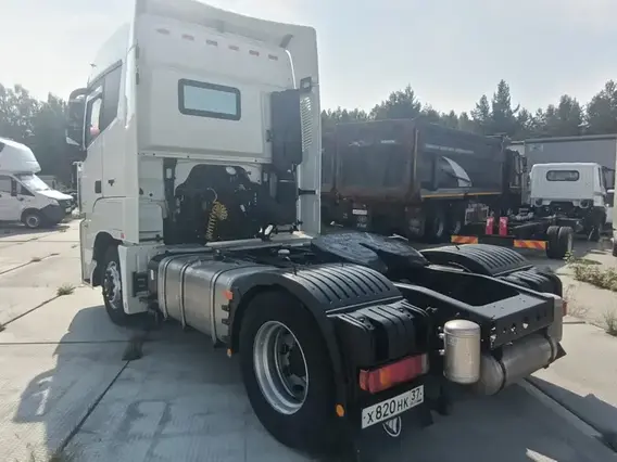 Седельный тягач Foton Auman EST A 2023 года б/у фото 4