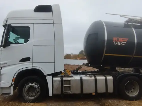 Седельный тягач Shacman SX4188YY381 2023 года б/у фото 3