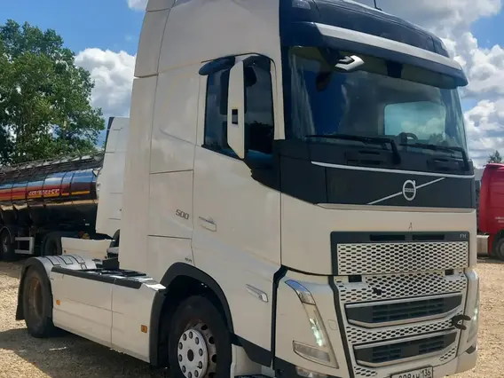 Седельный тягач Volvo FH 2023 года б/у фото 4