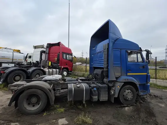 Седельный тягач Камаз 4308 2023 года б/у фото 5