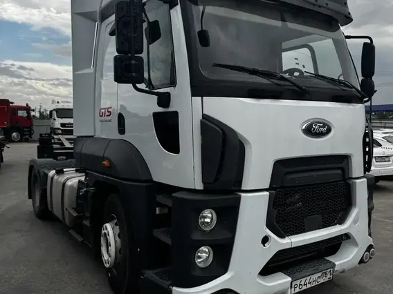 Седельный тягач Ford Cargo 2019 года б/у