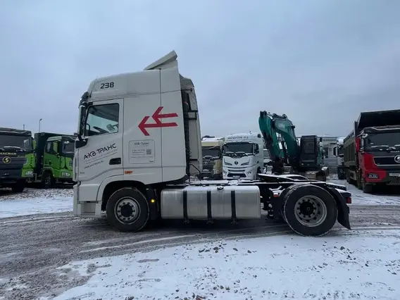 Седельный тягач Dongfeng DFH4180 2023 года б/у фото 4