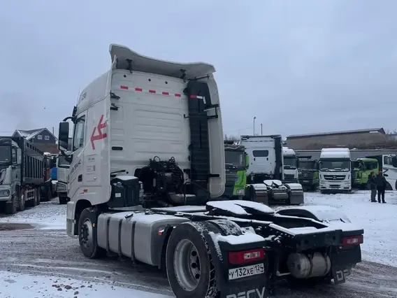Седельный тягач Dongfeng DFH4180 2023 года б/у фото 8