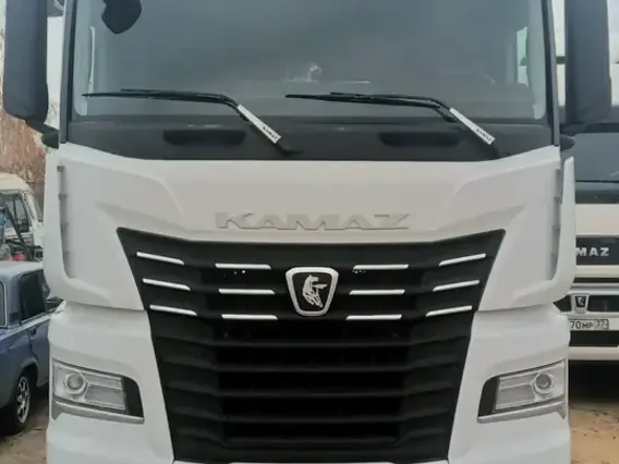 Седельный тягач Камаз 54901 2021 года б/у фото 3