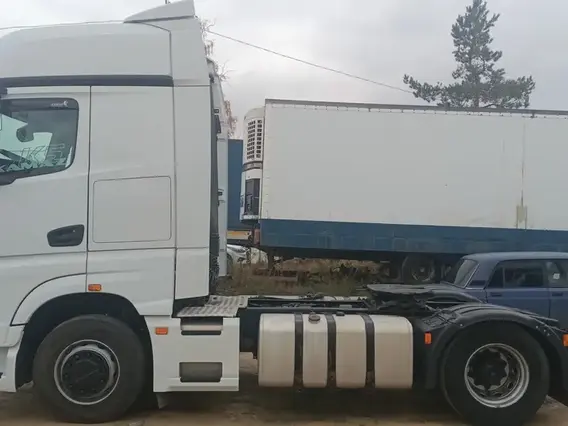 Седельный тягач Камаз 54901 2021 года б/у фото 4