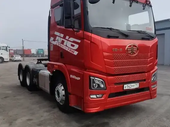 Седельный тягач FAW JH6 2021 года б/у