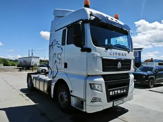Седельный тягач SITRAK c7h 2023 года б/у