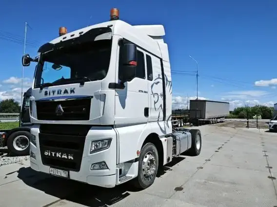 Седельный тягач SITRAK c7h 2023 года б/у фото 3