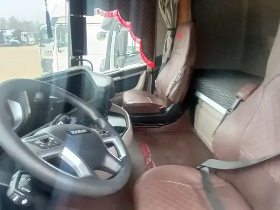 Седельный тягач DAF XG 2023 года б/у фото 5