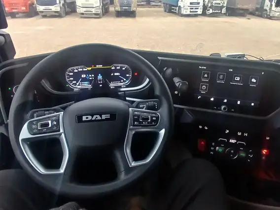 Седельный тягач DAF XG 2023 года б/у фото 7