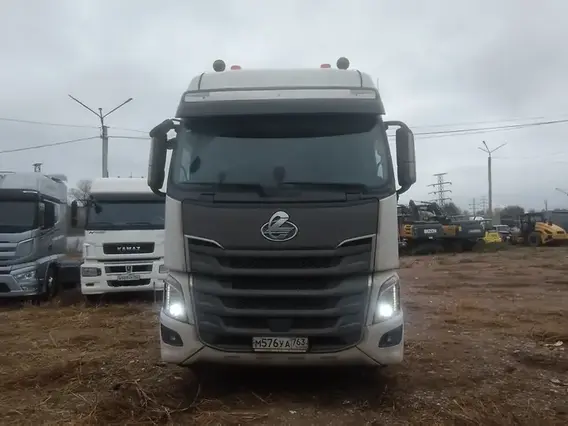Седельный тягач Chenglong LZ4181H7AB 2023 года б/у фото 2