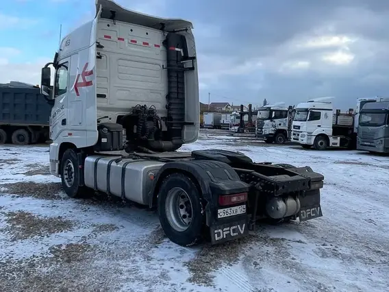 Седельный тягач Dongfeng DFH4180 2023 года б/у фото 5