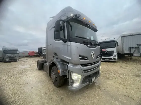 Седельный тягач Shacman SX4188YY381 2023 года б/у