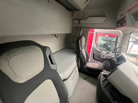 Седельный тягач Ford F-Max 2023 года б/у фото 10