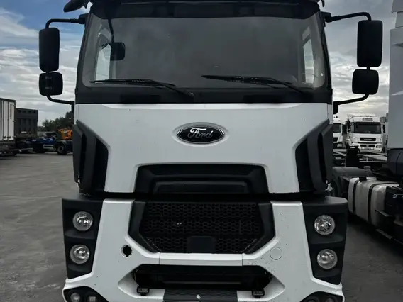 Седельный тягач Ford Cargo 2019 года б/у фото 2