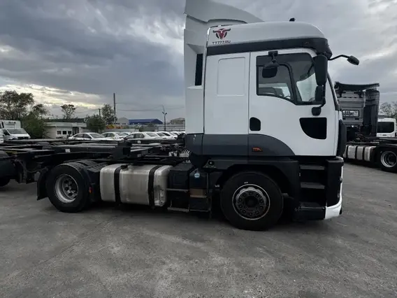 Седельный тягач Ford Cargo 2019 года б/у фото 4
