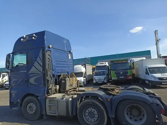 Седельный тягач MAN TGX 2016 года б/у фото 4