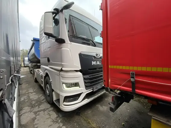 Седельный тягач MAN TGX 2023 года б/у фото 4