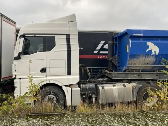 Седельный тягач MAN TGX 2023 года б/у фото 9